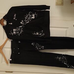 Nwt hooded Bcbgmaxazria velour track suit.